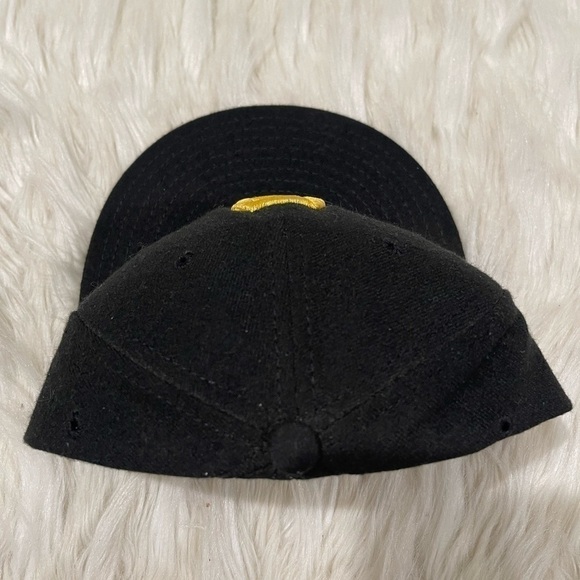 Men’s New Era Pittsburg Pirates Vintage Authentic Black Hat Size 7! - Picture 2 of 5